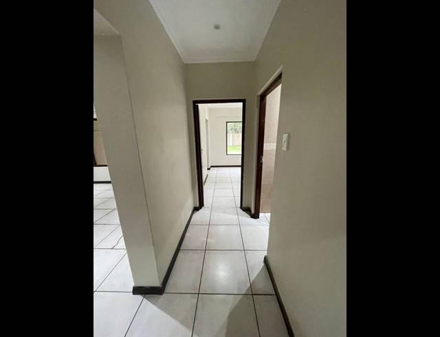 2 BEDROOM PROPERTY TO RENT IN WILROPARK